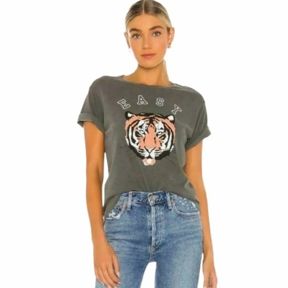 Nwt Wildfox charcoal gray “Easy Tiger” Graphic Tee size medium - Picture 11 of 15